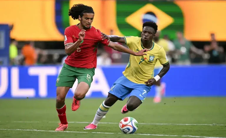 المغرب يحقق أطول سلسلة لا هزيمة في تاريخ كرة القدم